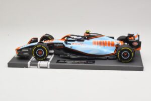 Williams Racing FW45 #2 L. Sargeant Singapore GP 2023 Minichamps 1:18 117231602 Metal — zdjęcie 3 z 7