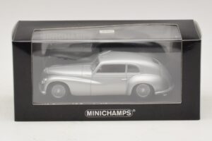 Alfa Romeo 6C 2500 Freccia d'Oro Srebrny Minichamps 1:43 400120480 Metal — zdjęcie 5 z 5