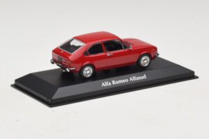 Alfa Romeo Alfasud Czerwony Maxichamps 1:43 940120100 Metal — zdjęcie 2 z 5