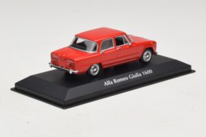 Alfa Romeo Giulia 1600 Czerwony Maxichamps 1:43 940120901 Metal — zdjęcie 2 z 5
