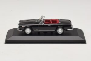 Alfa Romeo Giulia Spider Czarny Minichamps 1:43 400120730 Metal
