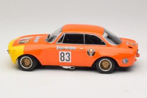 Alfa Romeo GTA 1300 Junior #83 Jagermeister R. Maschke DRM 1972 Minichamps 1:18 155721283 Metal — zdjęcie 3 z 6