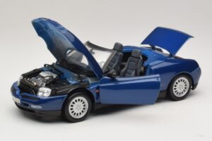 Alfa Romeo Spider 916 Niebieski Maisto 1:18 31831 Metal — zdjęcie 2 z 8