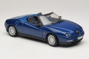 Alfa Romeo Spider 916 Niebieski Maisto 1:18 31831 Metal — zdjęcie 6 z 8