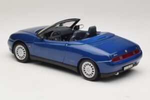 Alfa Romeo Spider 916 Niebieski Maisto 1:18 31831 Metal — zdjęcie 7 z 8