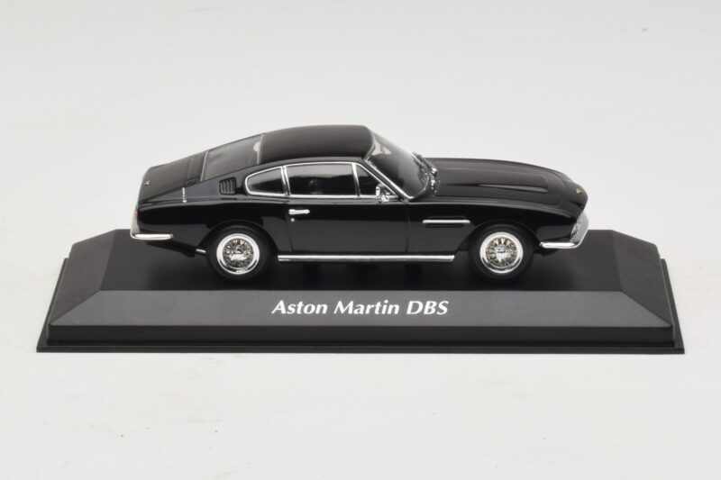 Aston Martin DBS Czarny Maxichamps 1:43 940137601 Metal