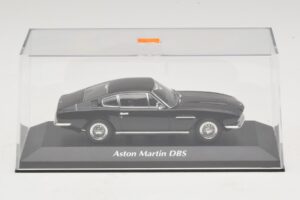 Aston Martin DBS Czarny Maxichamps 1:43 940137601 Metal — zdjęcie 4 z 5