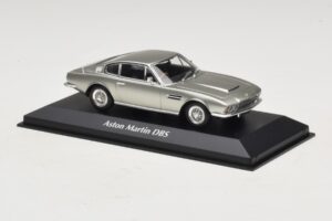 Aston Martin DBS Srebrny Maxichamps 1:43 940137600 Metal — zdjęcie 3 z 5
