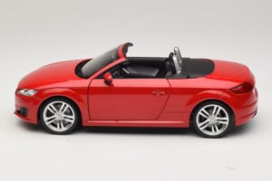 Audi TT 8J Roadster Tango Red Minichamps 1:18 5011400525 Metal — zdjęcie 4 z 8