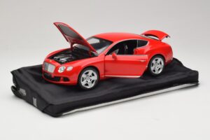 Bentley Continental GT Pomarańczowy Minichamps 1:18 100139922-P1 Metal — zdjęcie 2 z 8