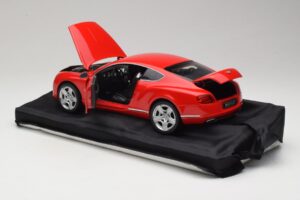 Bentley Continental GT Pomarańczowy Minichamps 1:18 100139922-P1 Metal — zdjęcie 5 z 8