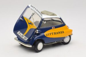 BMW Isetta 250 Lufthansa Revell 1:18 08926 Metal — zdjęcie 2 z 8