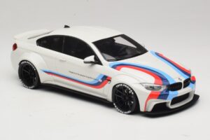 BMW M4 F82 Liberty Walk Zamienne Pudełko GT Spirit 1:18 GT067-R1 Żywica — zdjęcie 4 z 6
