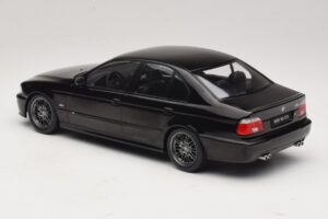 BMW M5 E39 Czarny KK-Scale 1:18 KKDC181623 Metal — zdjęcie 5 z 6