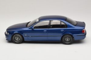 BMW M5 E39 Niebieski Metalik KK-Scale 1:18 KKDC181621 Metal — zdjęcie 3 z 6