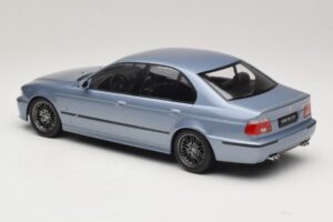 BMW M5 E39 Silverstone Blue Metallic KK-Scale 1:18 KKDC181622 Metal — zdjęcie 5 z 6