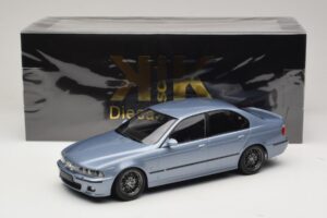 BMW M5 E39 Silverstone Blue Metallic KK-Scale 1:18 KKDC181622 Metal — zdjęcie 6 z 6