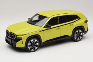 BMW XM G09 Żółty Minichamps 1:18 110023302 Metal