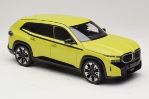 BMW XM G09 Żółty Minichamps 1:18 110023302 Metal — zdjęcie 6 z 8