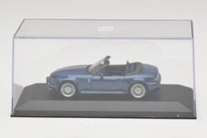 BMW Z3 E36/7 1.8 M Package Niebieski Zastępcze Pudełko Minichamps 1:43 80429411714-R1 Metal — zdjęcie 4 z 5