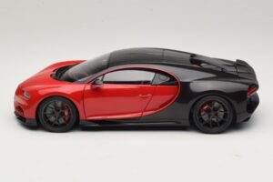Bugatti Chiron Sport Italian Red & Carbon AUTOart 1:18 70996 Kompozyt — zdjęcie 4 z 8