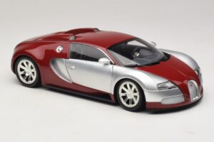 Bugatti Veyron Centenaire Edition Chrome Red Minichamps 1:18 100110851 Metal — zdjęcie 6 z 8