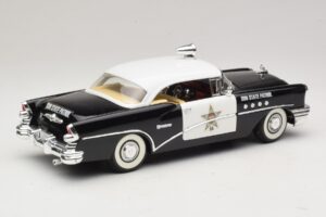 Buick Century Sun State Patrol Mira 1:18 6118 Metal — zdjęcie 3 z 8