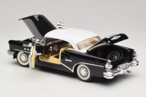 Buick Century Sun State Patrol Mira 1:18 6118 Metal — zdjęcie 5 z 8