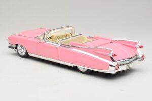 Cadillac Eldorado Biarritz Różowy Maisto 1:18 31813-P1 Metal — zdjęcie 7 z 8