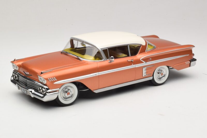 Chevrolet Bel Air Impala Coupe Miedziany & Kremowy KK-Scale 1:18 Chevrolet Bel Air Impala Coupe Miedziany & Kremowy KK-Scale 1:18 KKDC181591 Metal