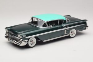 Chevrolet Bel Air Impala Coupe Ciemnozielony Metalik & Zielony KK-Scale 1:18 KKDC181594 Metal