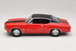 Chevrolet Chevelle SS454 Czerwony Maisto 1:18 31890-P1 Metal — zdjęcie 4 z 8