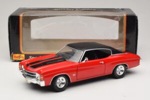 Chevrolet Chevelle SS454 Czerwony Maisto 1:18 31890-P1 Metal — zdjęcie 8 z 8