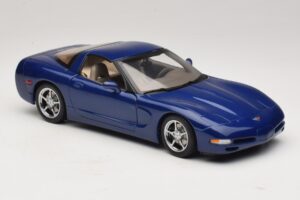 Chevrolet Corvette C5 Commemorative Edition Niebieski AUTOart 1:18 71157 Metal — zdjęcie 7 z 9