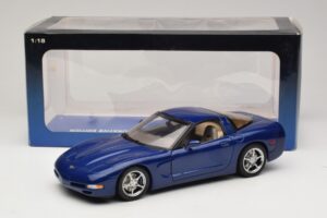 Chevrolet Corvette C5 Commemorative Edition Niebieski AUTOart 1:18 71157 Metal — zdjęcie 9 z 9