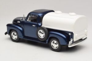 Chevrolet Pickup Niebieski Mira 1:18 6270 Metal — zdjęcie 7 z 8