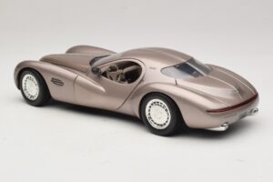 Chrysler Atlantic Beżowy Guiloy 1:18 68570 Metal — zdjęcie 7 z 8