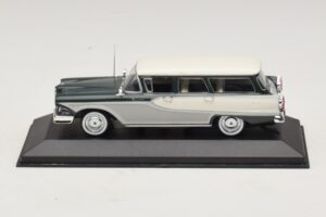 Edsel Bermuda Kombi Ciemnozielony Biały Minichamps 1:43 400082013 Metal
