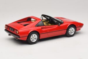 Ferrari 308 GTS Czerwony MCG 1:18 MCG18171 Metal — zdjęcie 2 z 6