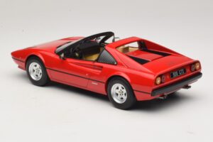 Ferrari 308 GTS Czerwony MCG 1:18 MCG18171 Metal — zdjęcie 5 z 6