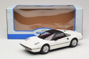 Ferrari 308 GTS Biały MCG 1:18 MCG18664 Metal — zdjęcie 6 z 6