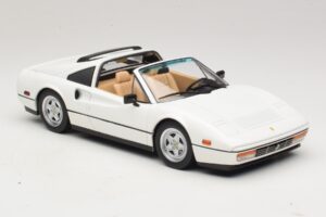 Ferrari 328 GTS US Version Biały KK-Scale 1:18 KKDC181703 Metal — zdjęcie 5 z 7