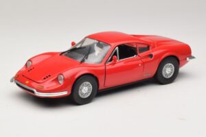 Ferrari Dino 246 Czerwony Majorette 1:18 5271 Metal