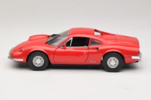 Ferrari Dino 246 Czerwony Majorette 1:18 5271 Metal — zdjęcie 4 z 8
