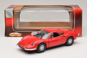 Ferrari Dino 246 Czerwony Majorette 1:18 5271 Metal — zdjęcie 8 z 8