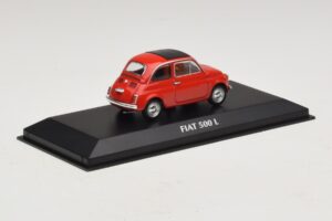 Fiat 500 L Czerwony Maxichamps 1:43 940121600 Metal — zdjęcie 2 z 5