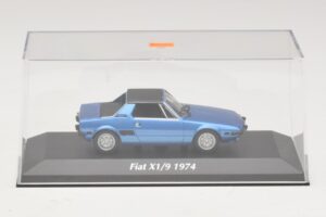 Fiat X1/9 Niebieski Maxichamps 1:43 940121661 Metal — zdjęcie 4 z 5