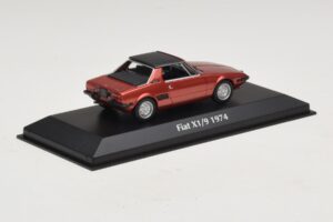 Fiat X1/9 Czerwony Maxichamps 1:43 940121662 Metal — zdjęcie 2 z 5