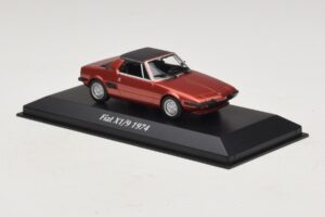 Fiat X1/9 Czerwony Maxichamps 1:43 940121662 Metal — zdjęcie 3 z 5