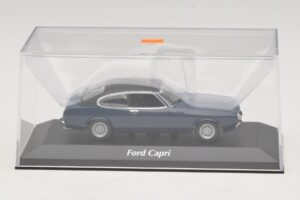 Ford Capri II Ciemnoniebieski Maxichamps 1:43 940081201 Metal — zdjęcie 4 z 5